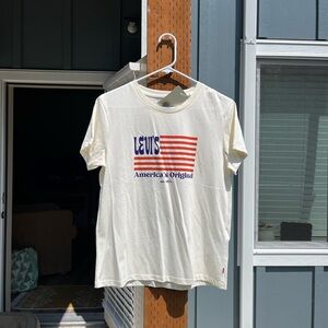 Women’s Levi’s USA Tee Shirt